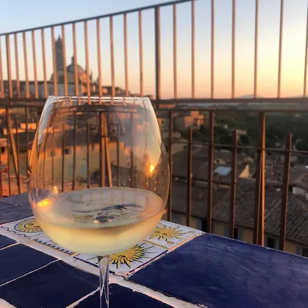 Ferienwohnung La Terrazza Sul Duomo Siena Exterior foto